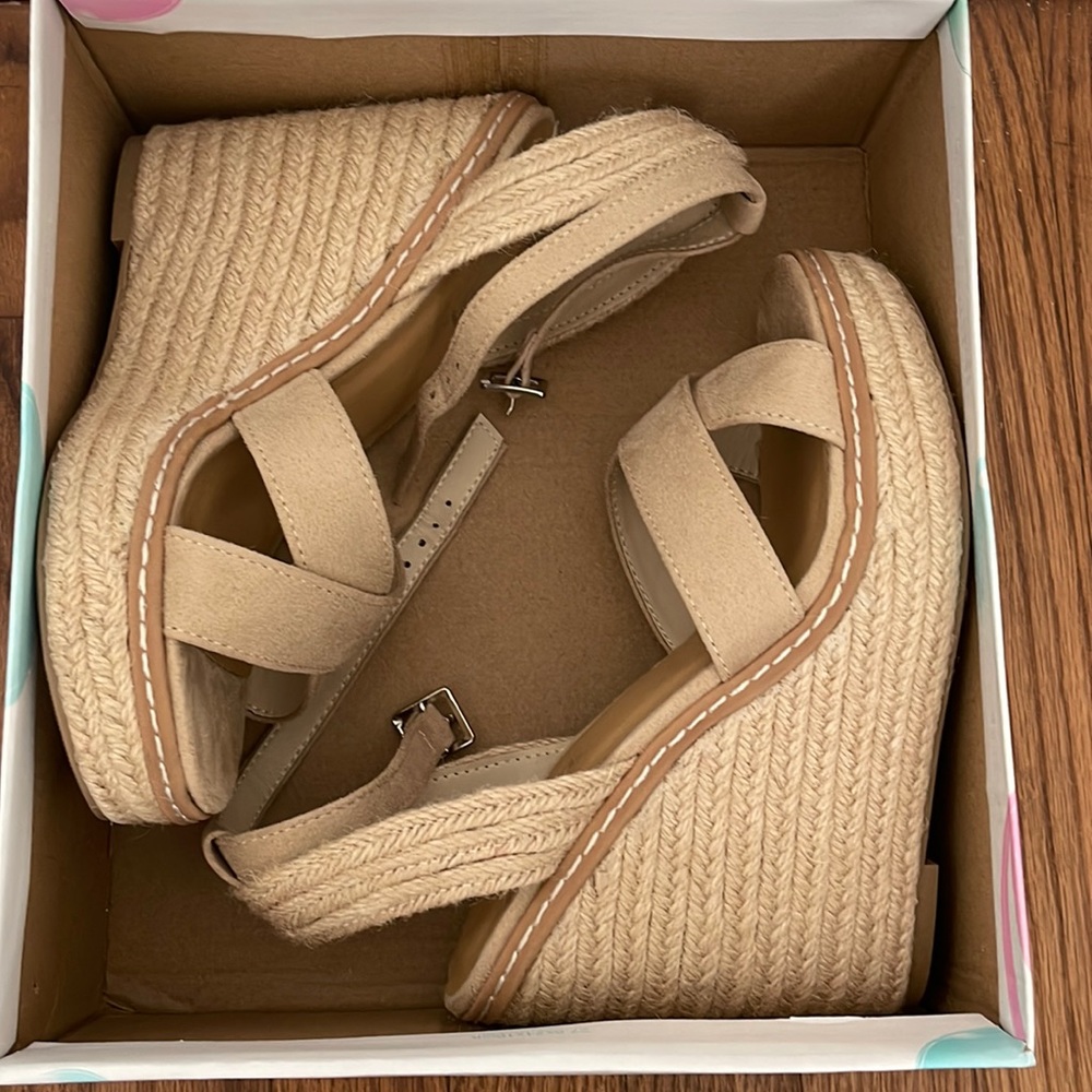 Brand new wedges